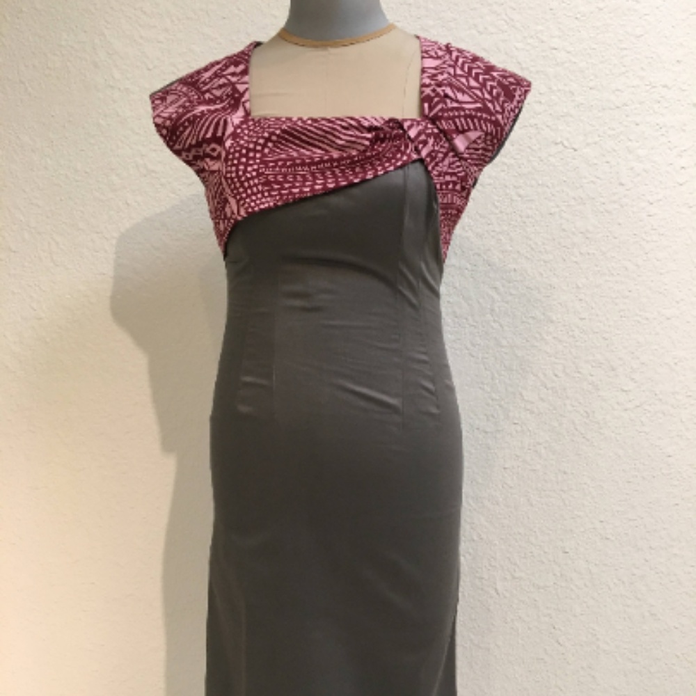 1950's Grey Wiggle Dress w/Polynesian Accent